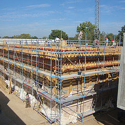 Baubeginn mit Gerüst vom Gemeindezentrum Karlsruhe
