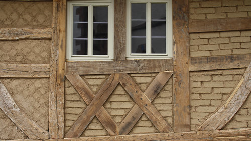Fachwerkhaus mit Lehmsteinen in Oberursel