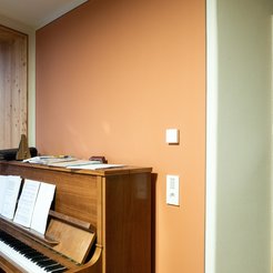 Wohnhaus aus Holz und Stroh - Bild 4